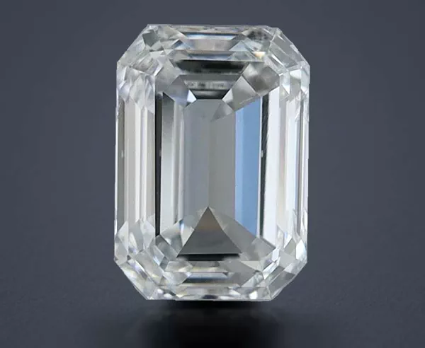 0.99 Carat · E · VS2 Rare Carat Ideal Cut