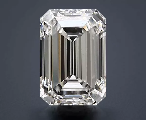 2.24 Carat · G · VS1 Rare Carat Ideal Cut