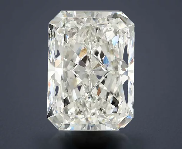 7.02 Carat · G · VVS2 Rare Carat Ideal Cut