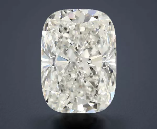 3.08 Carat · G · VS1 Rare Carat Ideal Cut