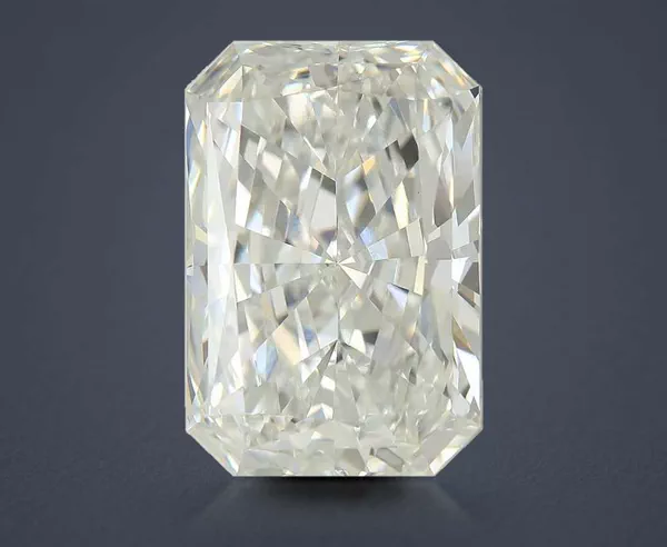 7.11 Carat · F · VS1 Rare Carat Ideal Cut