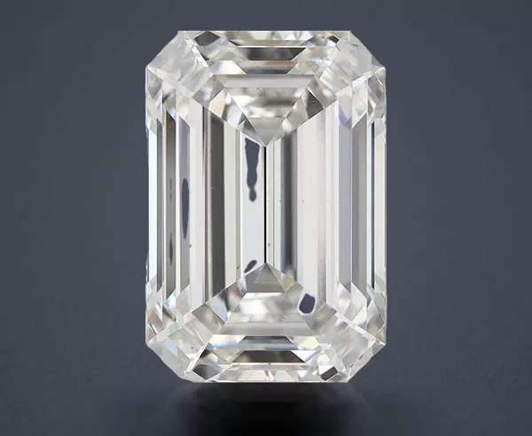 7.02 Carat · G · VS2 Rare Carat Ideal Cut