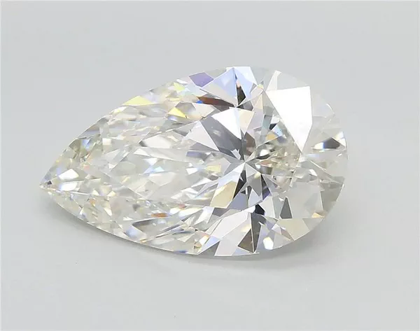 3.51 Carat · G · VS2 Rare Carat Ideal Cut