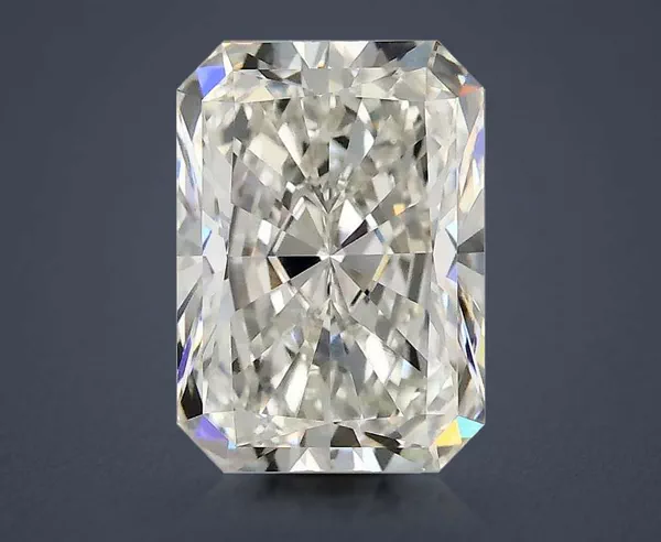 2.49 Carat · G · VVS2 Rare Carat Ideal Cut
