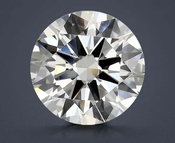 3.93 Carat · G · VVS2 excellent Cut
