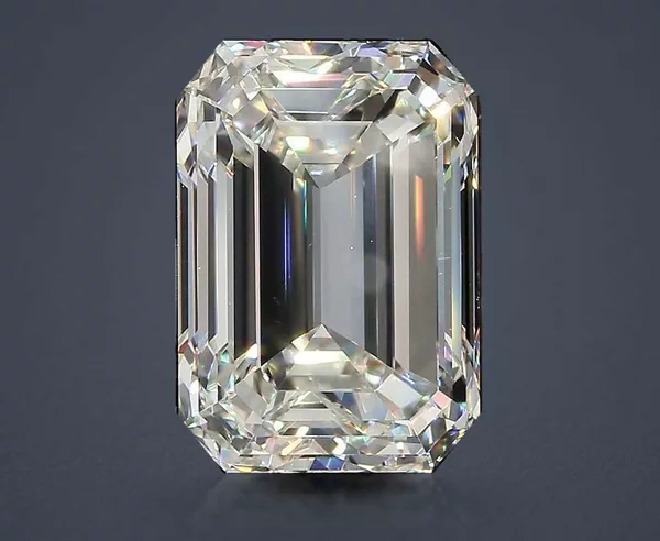 6.01 Carat · K · VS1 Rare Carat Ideal Cut