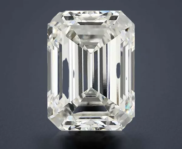 4.05 Carat · F · VVS2 Rare Carat Ideal Cut