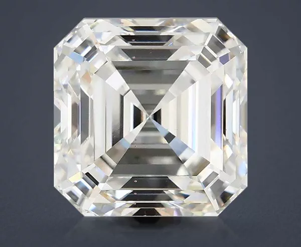 4.01 Carat · F · VS2 Rare Carat Ideal Cut