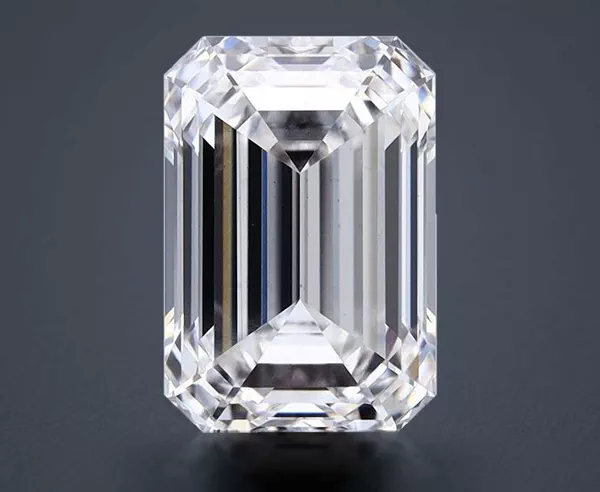 2.28 Carat · D · VS1 Rare Carat Ideal Cut