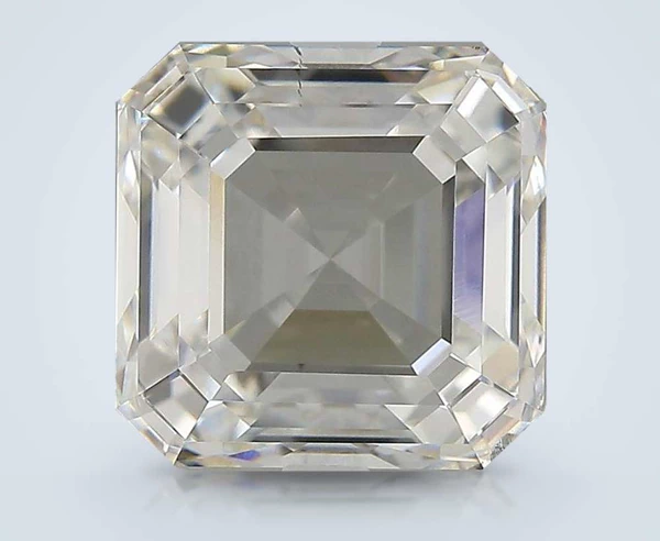 4 Carat · G · VS2 Rare Carat Ideal Cut