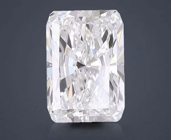 4.24 Carat · E · VVS2 Rare Carat Ideal Cut