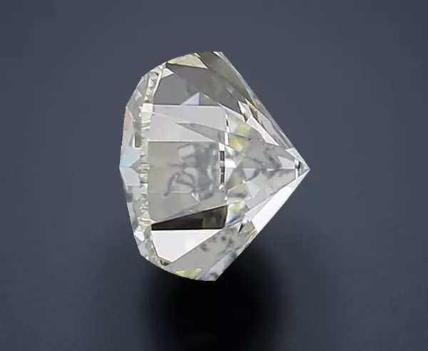 3.25 Carat · J · VS1 Rare Carat Ideal Cut