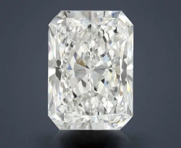 4.77 Carat · E · VVS2 Rare Carat Ideal Cut