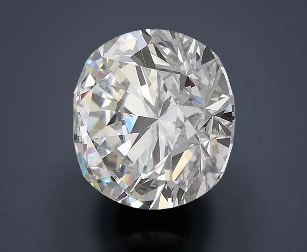 2.87 Carat · G · VS1 Rare Carat Ideal Cut