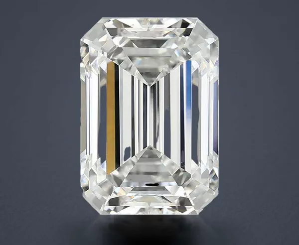 4.04 Carat · F · VVS2 Rare Carat Ideal Cut