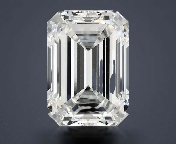 3.34 Carat · E · VS1 Rare Carat Ideal Cut