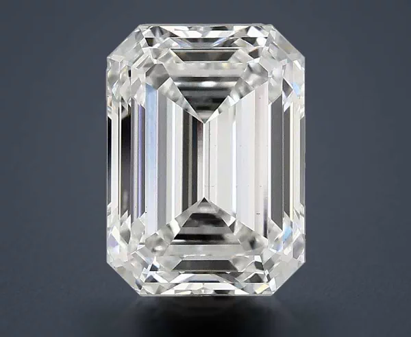 3.38 Carat · E · VS1 Rare Carat Ideal Cut