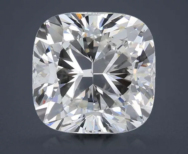 5.57 Carat · G · VVS2 Rare Carat Ideal Cut