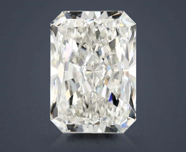 4.92 Carat · G · VVS2 Rare Carat Ideal Cut