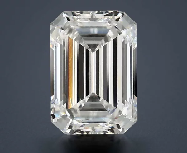 2 Carat · E · VS2 Rare Carat Ideal Cut