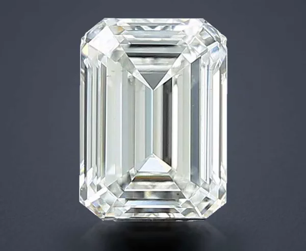 2.06 Carat · E · VS1 Rare Carat Ideal Cut
