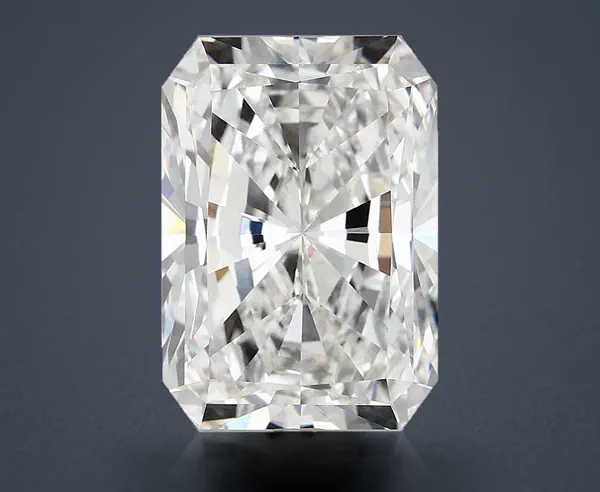 6 Carat · F · VS1 Rare Carat Ideal Cut