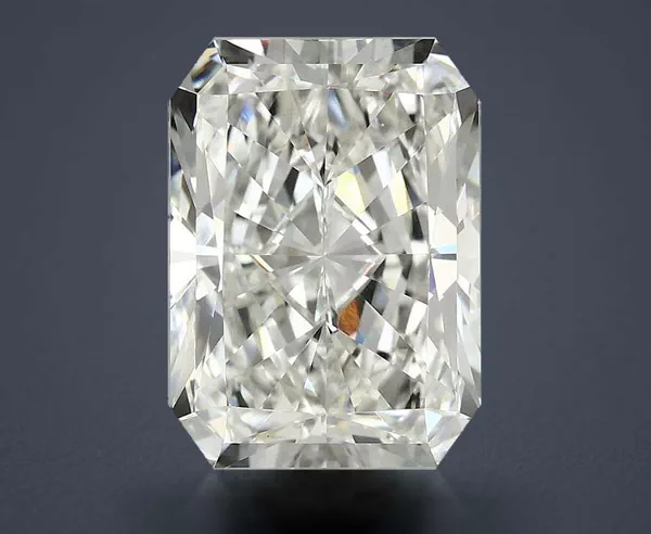 4.86 Carat · G · VS1 Rare Carat Ideal Cut