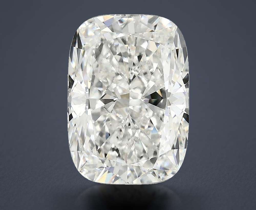 4.9 Carat · F · VVS2 Rare Carat Ideal Cut