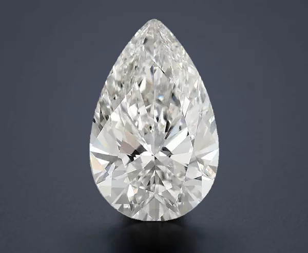 2.8 Carat · F · VVS2 Rare Carat Ideal Cut