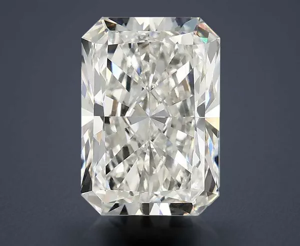2.86 Carat · F · VVS2 Rare Carat Ideal Cut