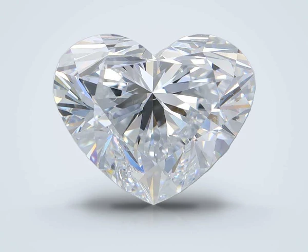 3.23 Carat · F · VVS2 Rare Carat Ideal Cut
