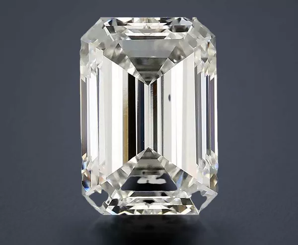 4.08 Carat · E · VVS1 Rare Carat Ideal Cut