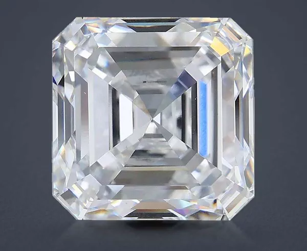 5.01 Carat · D · VS1 Rare Carat Ideal Cut