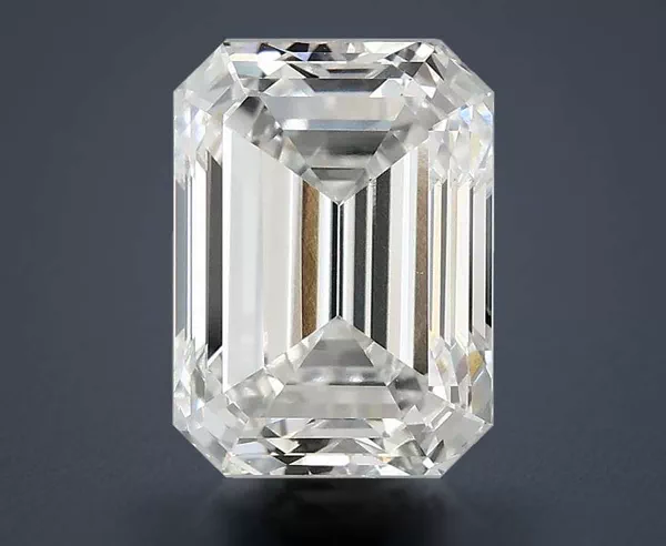 3.37 Carat · E · VS1 Rare Carat Ideal Cut