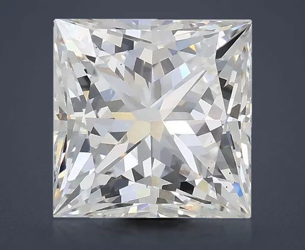 2.01 Carat · F · VS2 Rare Carat Ideal Cut