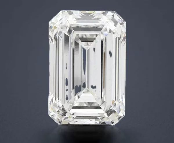 6.23 Carat · F · VS1 Rare Carat Ideal Cut