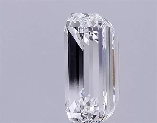 4 Carat · E · VS1 Rare Carat Ideal Cut