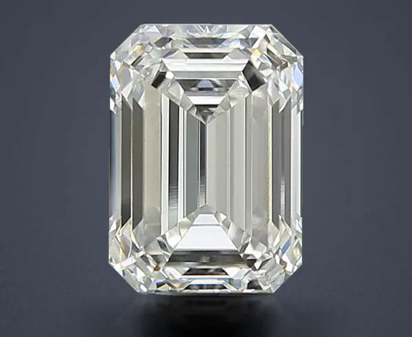 3.05 Carat · G · VVS2 Rare Carat Ideal Cut