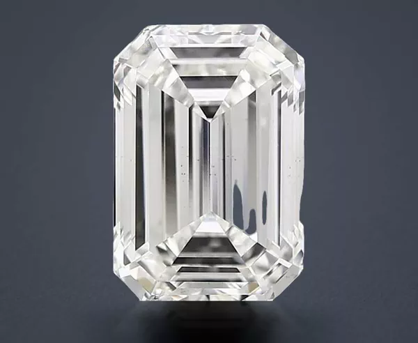 4.52 Carat · F · VS2 Rare Carat Ideal Cut