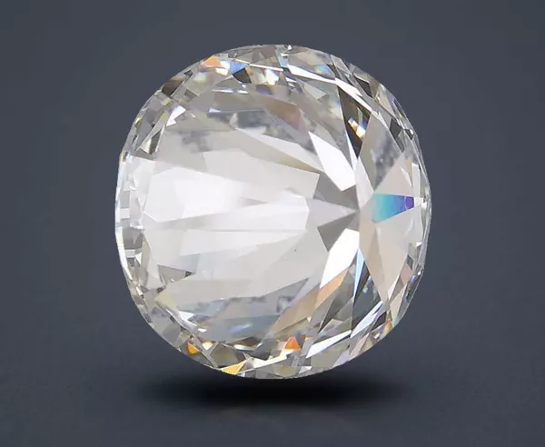 3.76 Carat · G · VS1 Rare Carat Ideal Cut