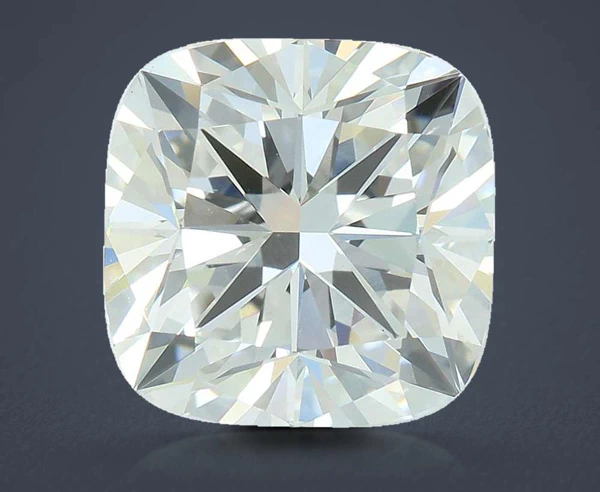 3.34 Carat · G · VS1 Rare Carat Ideal Cut