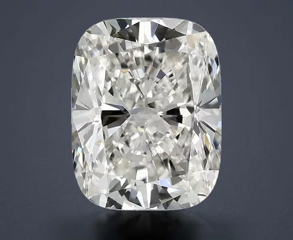 2.51 Carat · G · VS1 Rare Carat Ideal Cut