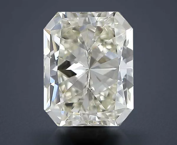 0.7 Carat · J · VVS2 very good Cut