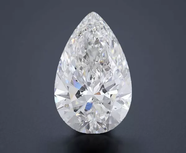 7.01 Carat · F · VS2 Rare Carat Ideal Cut
