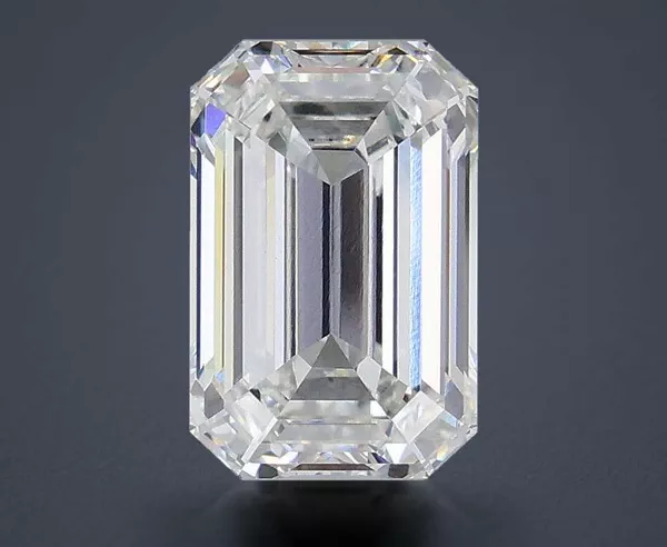 3.12 Carat · F · VVS2 excellent Cut