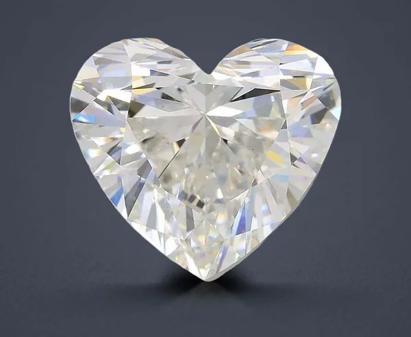 7.02 Carat · F · VS1 Rare Carat Ideal Cut