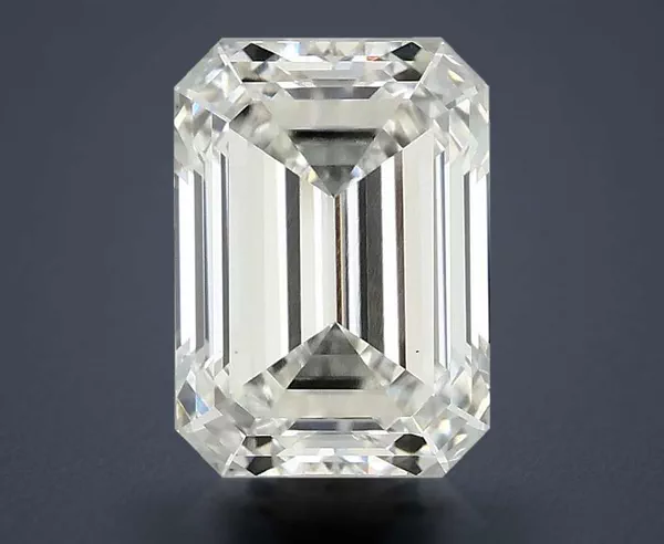 2.59 Carat · G · VS1 Rare Carat Ideal Cut