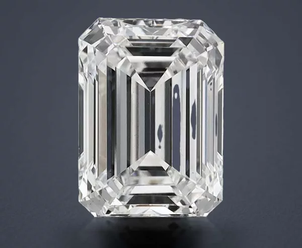 2.91 Carat · E · VS2 Rare Carat Ideal Cut