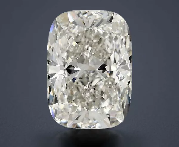 4.05 Carat · H · VVS2 Rare Carat Ideal Cut