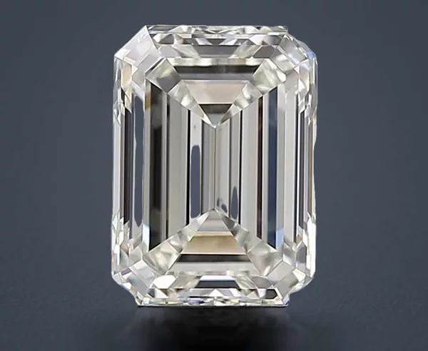 2.2 Carat · I · VVS1 Rare Carat Ideal Cut